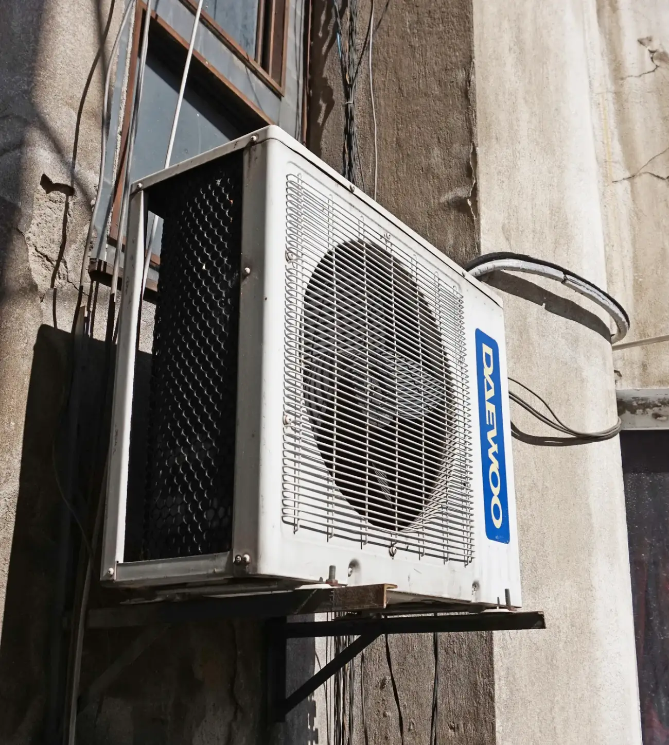 Equipo de aire acondicionado split instalado por Service Impacto